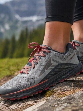 Altra Lone Peak Trail Running Shoes Women’s 9.5 Gray Orange Zero Drop Hiking Com